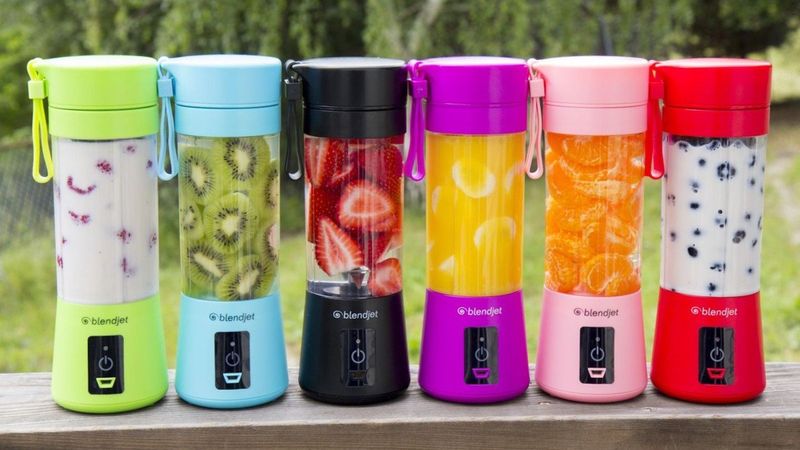 Portable blenders